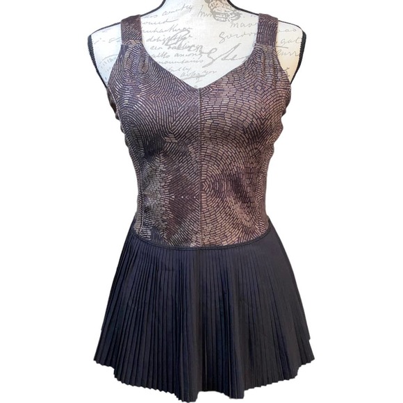 Lululemon City Tank Golden Goddess Cashew Multi / Black Style W1J45S *Like New* - Picture 2 of 9